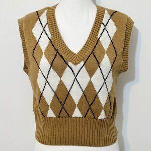 Love Tree Argyle Sweater Vest Cropped Brown White V-Neck | Size Small | Preppy